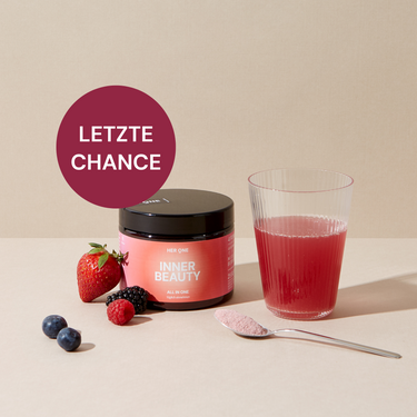 Red powder and drinkInner Beauty" with berries, next to it a "Last Chance" lettering in a circle.
