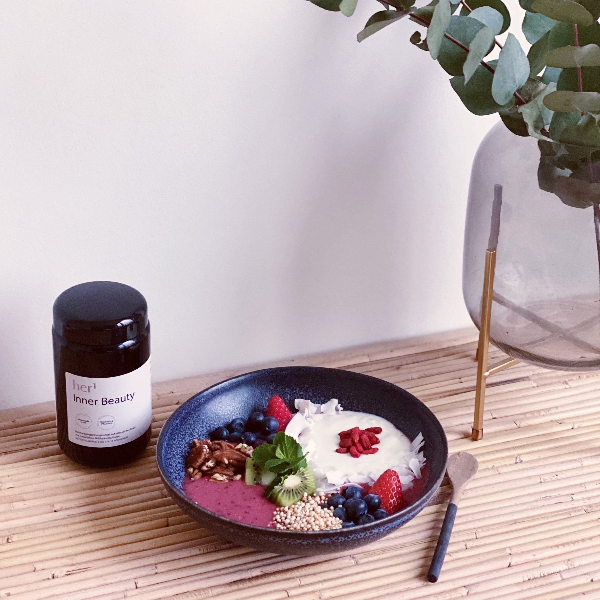 Rezept: Inner Beauty-Breakfast-Bowl - HER ONE - The Future of Well-being