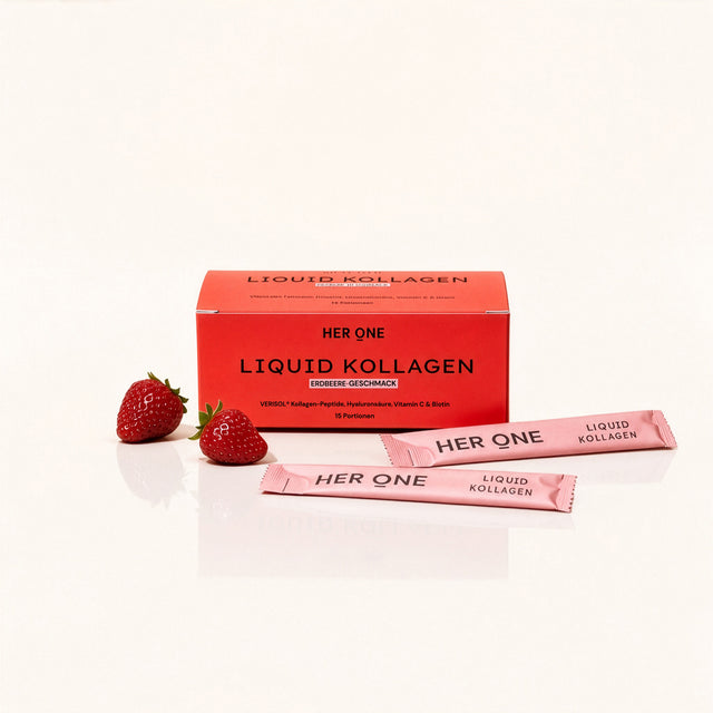 HER ONE Liquid Kollagen Box Erdbeer-Geschmack 15 Portionen mit Sticks und frischen Erdbeeren.