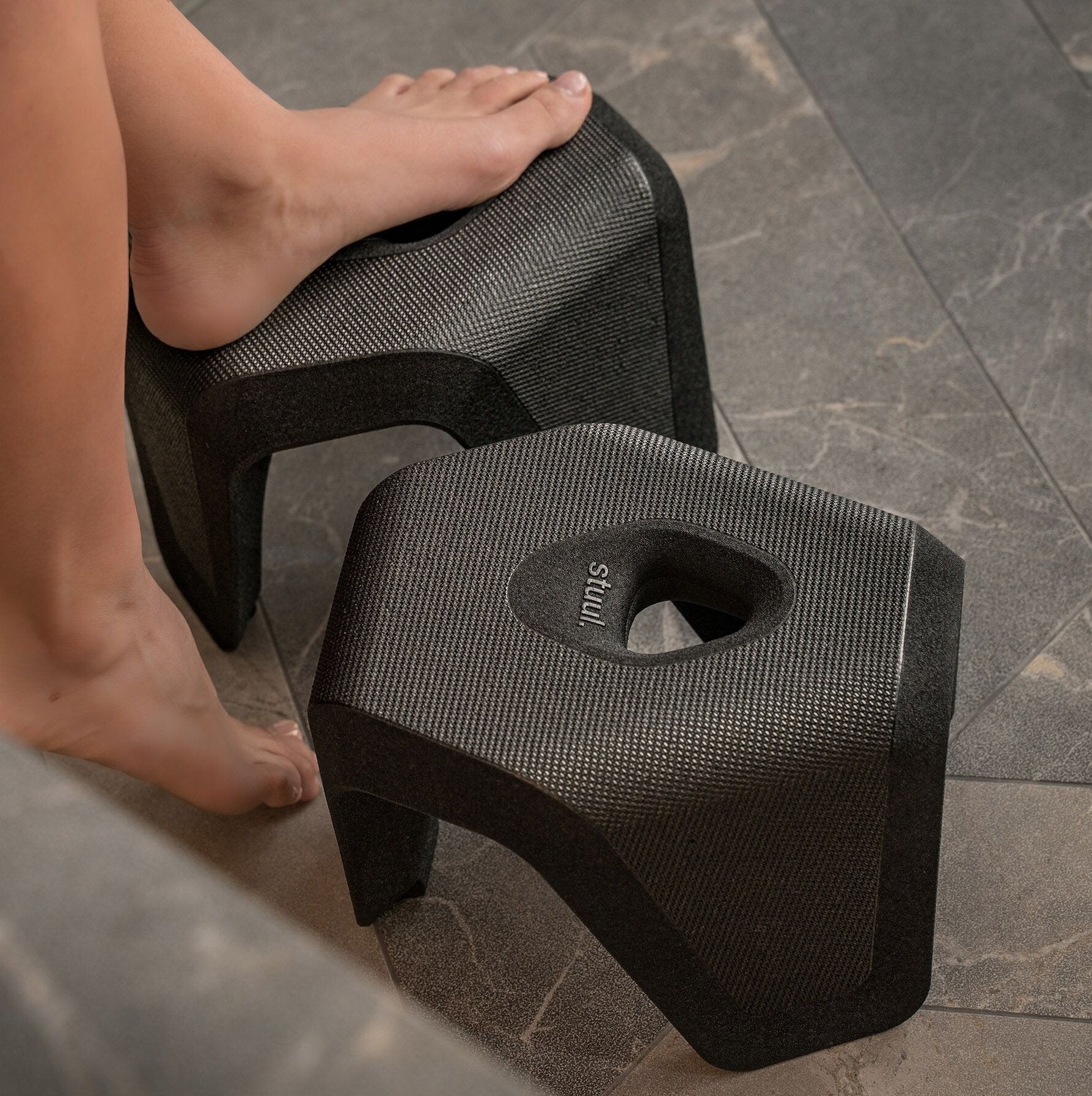 Better 🚽 with Stuul - Why it's worth taking a closer look 💩 - HER ONE - The Future of Well-being